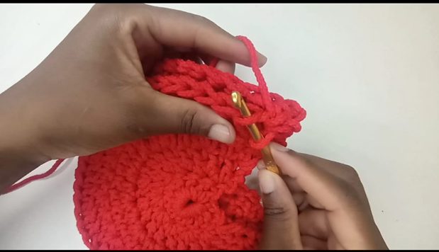 Crochet crossbody bag 